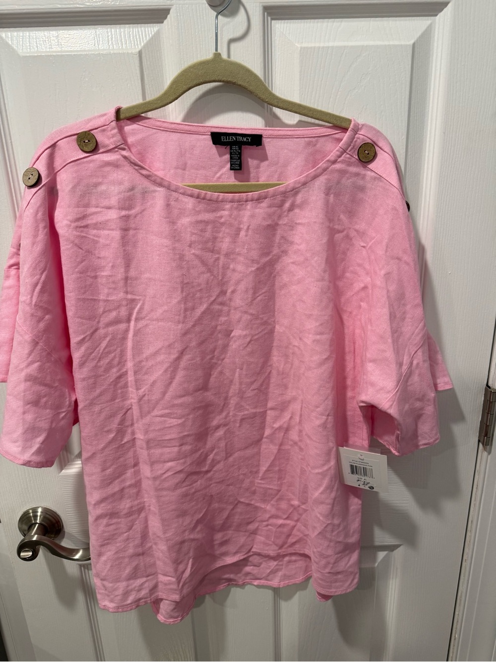 Ellen Tracy Light Pink Button-Shoulder Linen-Blend Top